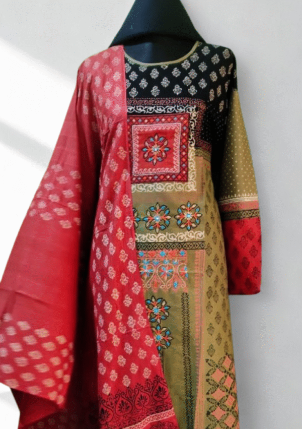 চন্দ্রা (Mogo Boutique Three-Piece)